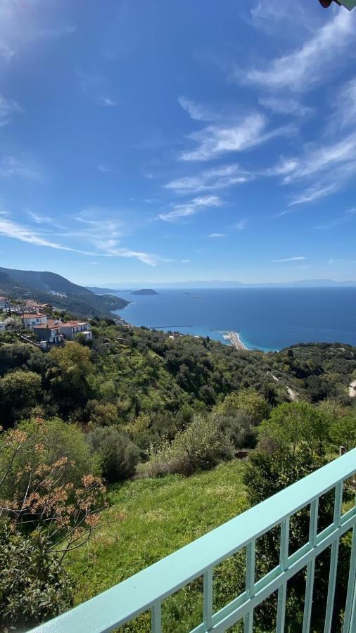 The Balcony Villa Glossa Bagian luar foto